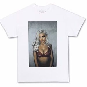 [NWT] RARE Kylie Cosmetics Kylie Jenner T-Shirt